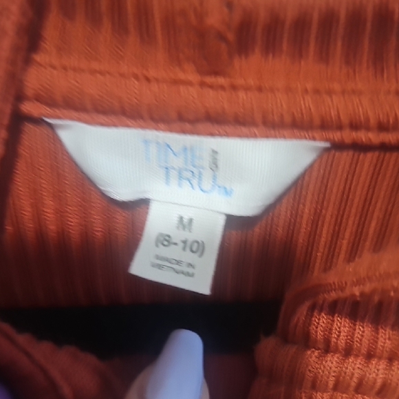 Time and Tru Rust Orange Ribbed Button-Up Top - Picture 2 of 7